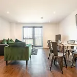 Stayzeni, Ouse Court York Smart 2 Bed Apartment