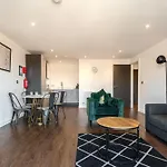 Stayzeni, Ouse Court York Smart 2 Bed Apartment